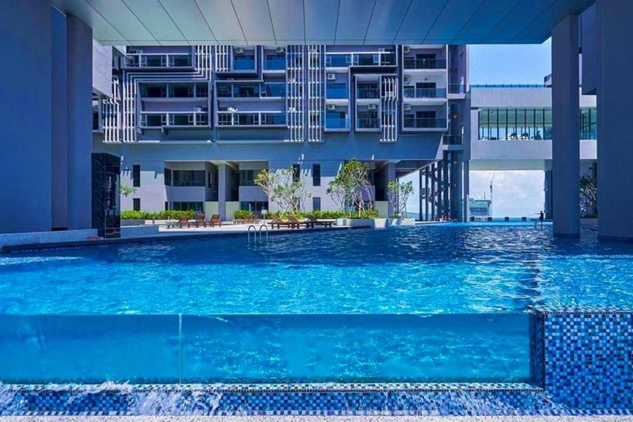 Imperio,Res - Melaka Raya -- Relax -- Pool Viewアパートメント エクステリア 写真